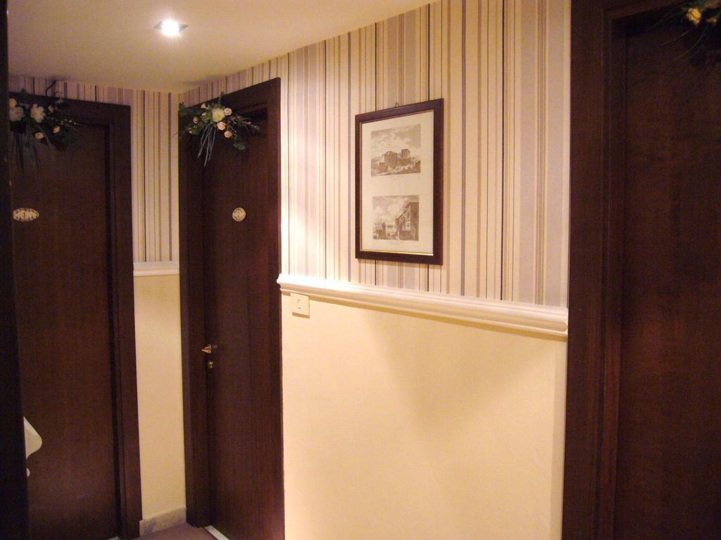La Collegiata Guest House Katania Zewnętrze zdjęcie