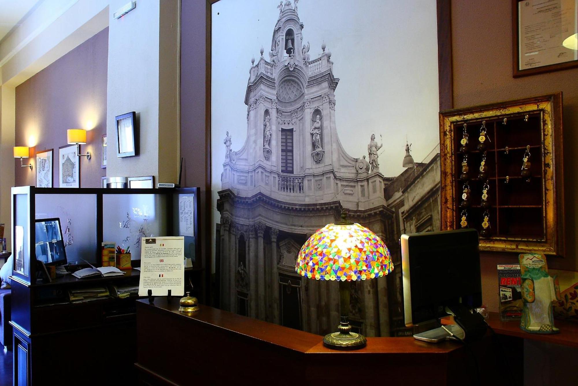 La Collegiata Guest House Katania Zewnętrze zdjęcie