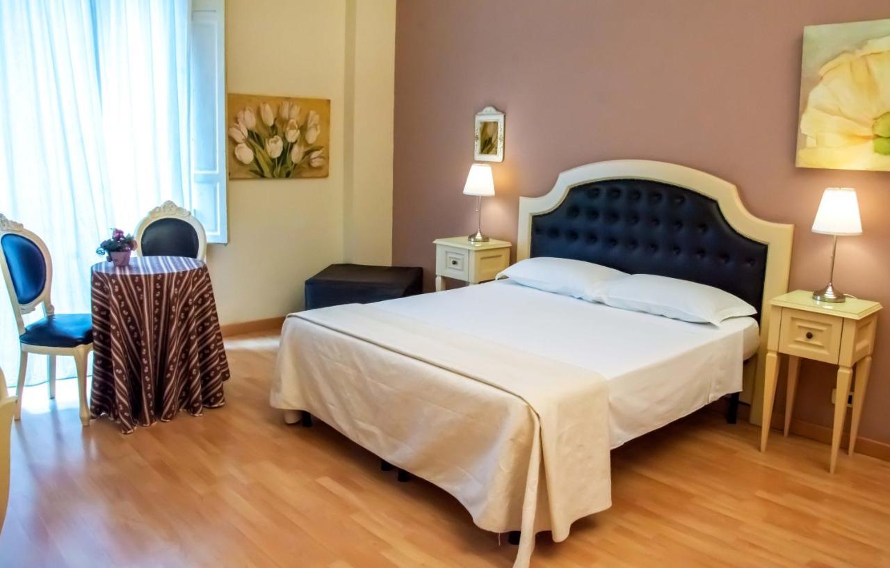 La Collegiata Guest House Katania Zewnętrze zdjęcie
