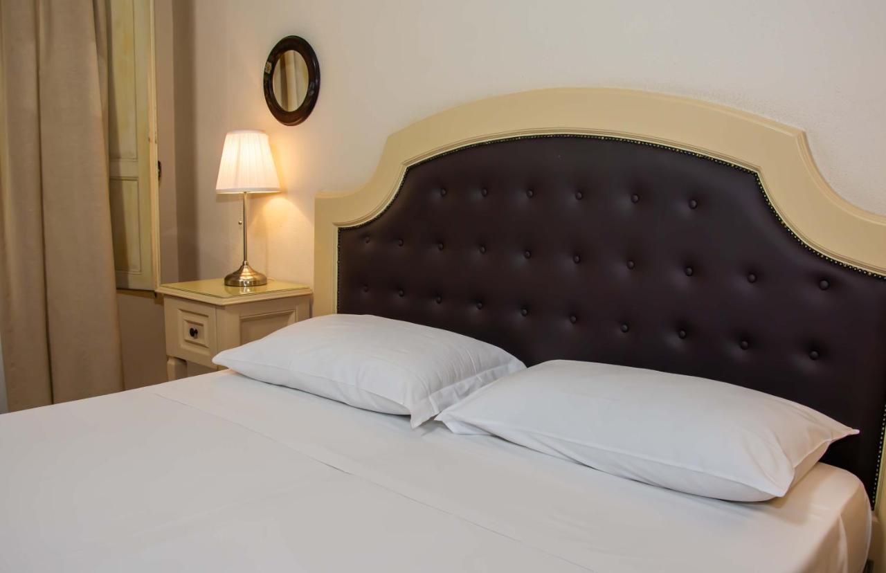 La Collegiata Guest House Katania Zewnętrze zdjęcie